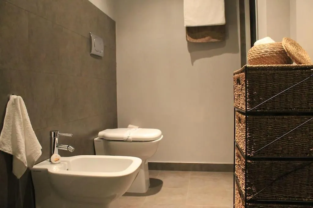 Apartment Domus Claudia - Casa Vacanze Syracuse