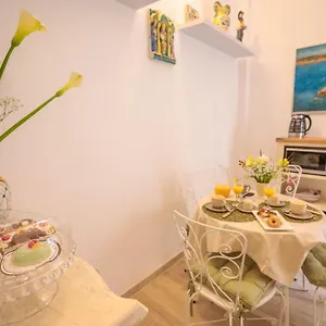 Casa vacanze Il Principio Di Archimedeguest&art House, Syracuse